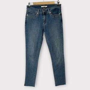 Levi’s 711 front skinny jean